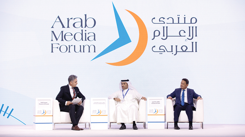 Social media platforms pose main challenges for Arab media