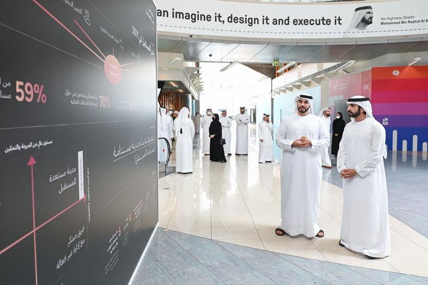 Hamdan bin Mohammed witnesses the commencement of the third cohort of the Dubai Future Specialists Programme