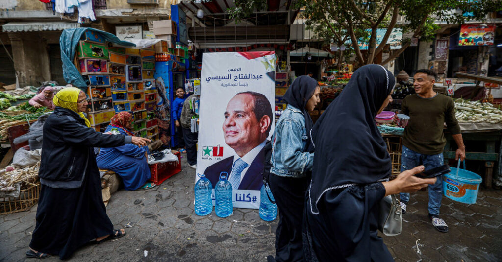 The conflict between Israel and Hamas has buoyed the Egyptian chief forward of the presidential elections