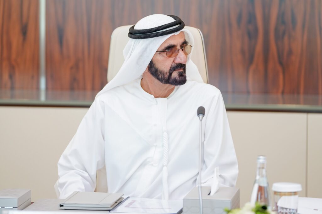 Mohammed bin Rashid points a decree establishing the Board of Administrators of the Dubai Company for Ambulance Companies