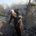‘Bloodbath’ as Israel steps up bombardment of Gaza earlier than Christmas |  Israeli-Palestinian Battle Information
