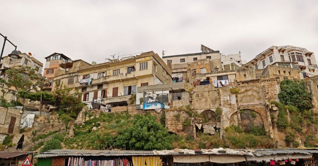 Almost 1,000 buildings in Tripoli, Lebanon, prone to collapse: Amnesty