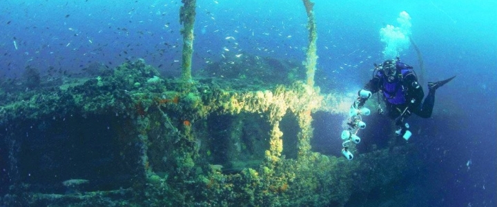 Exploring the hidden gems: wreck diving in Dubai